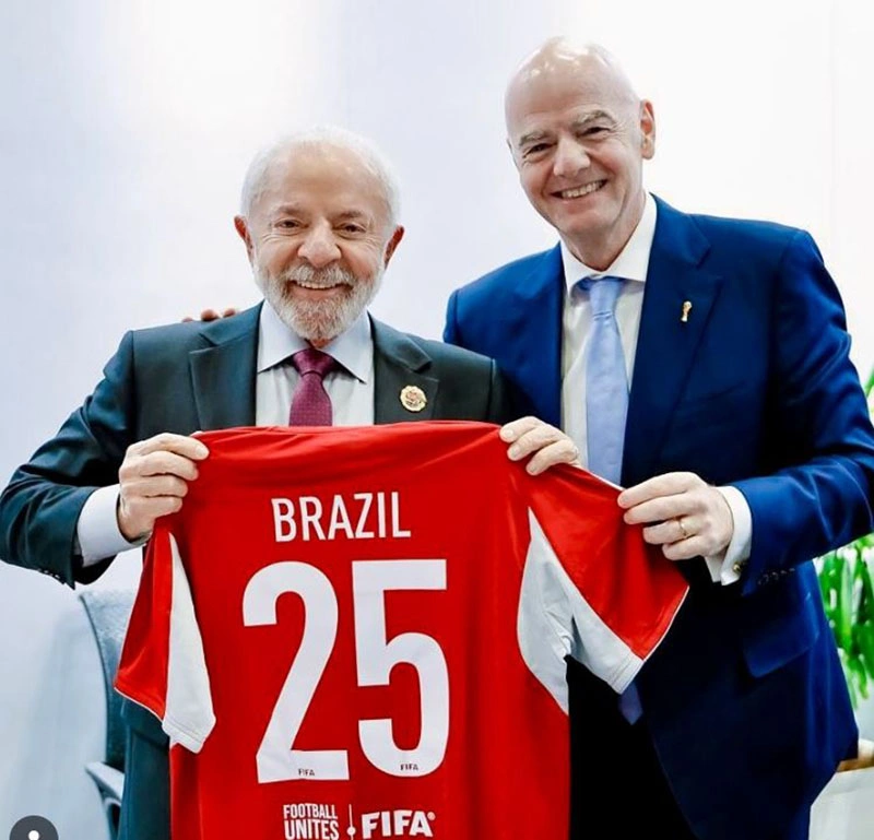 Presiden Fifa Dan Presiden Brasil Lula Da Silva  Foto Instagram Infantino